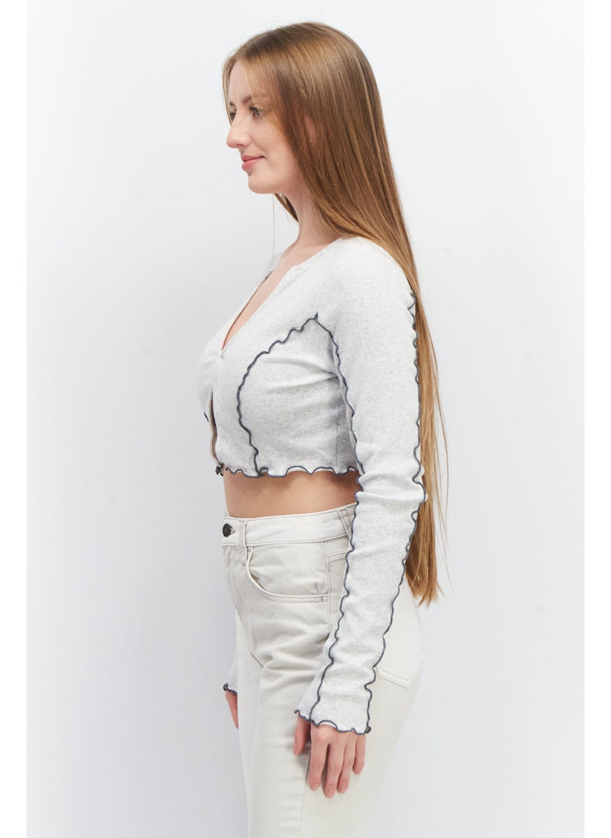 SkyLar Rose Women V-Neck  Long Sleeves Textured Crop Tops, Grey  - Image 3