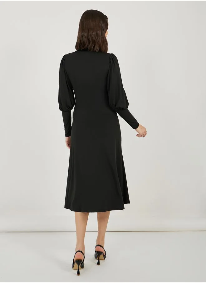 ستايلي Solid Cuffed Long Sleeves A-Line Midi Dress