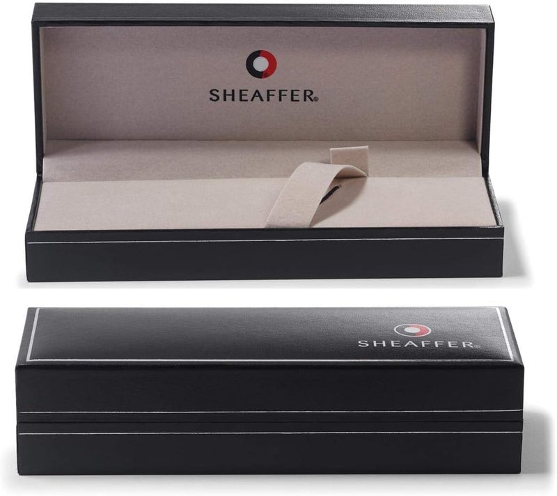 SHEAFFER قلم حبر سائل شيفر 100 كروم مع تفاصيل باللون الذهبي ولقمة متوسطة - Image 4