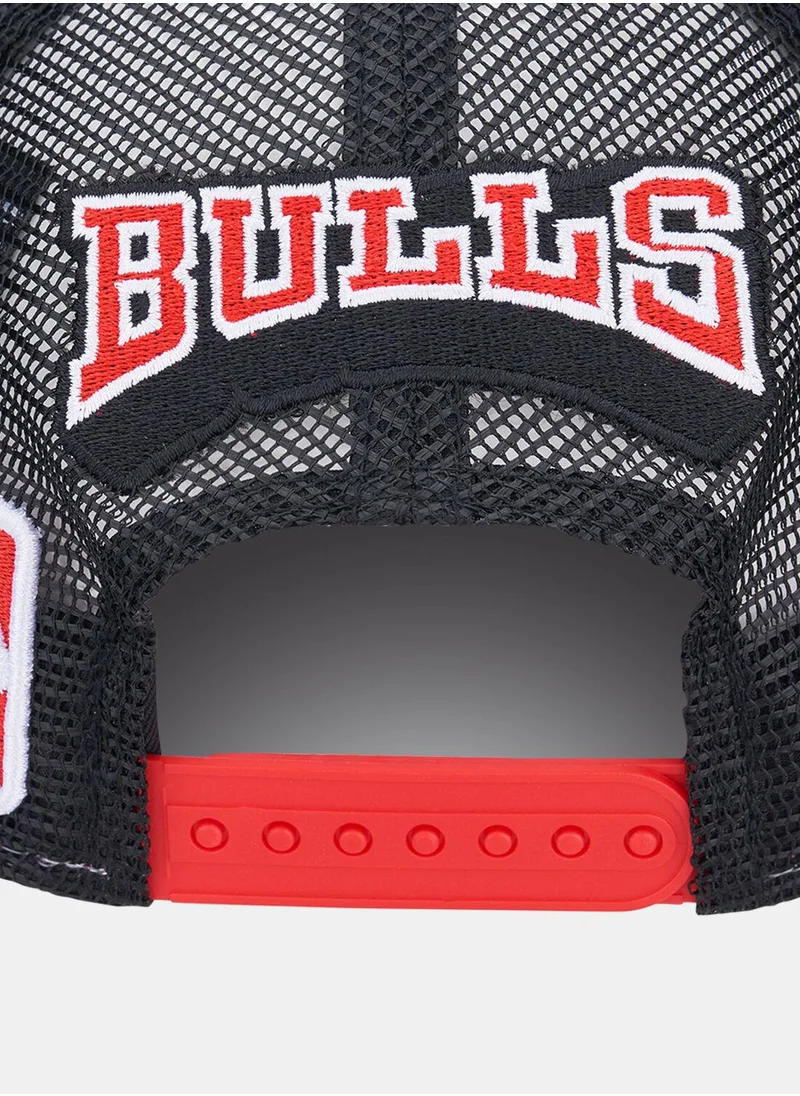 NEW ERA Men's NBA Chicago Bulls Trucker Cap