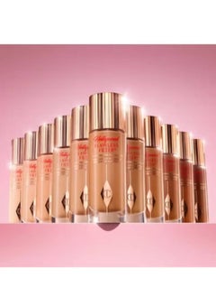 Charlotte Tilbury Hollywood Flawless Filter for a Superstar Youth Glow number 2.5  - Image 5