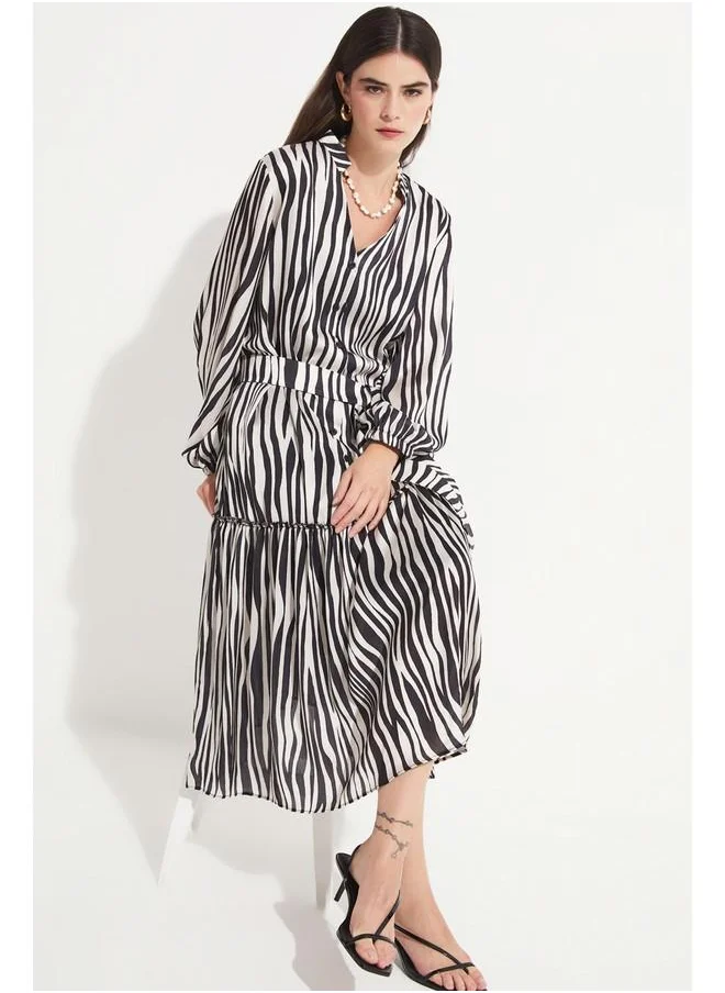 جون June Women Zebra Patterned Waist Tie Detailed Dress Black