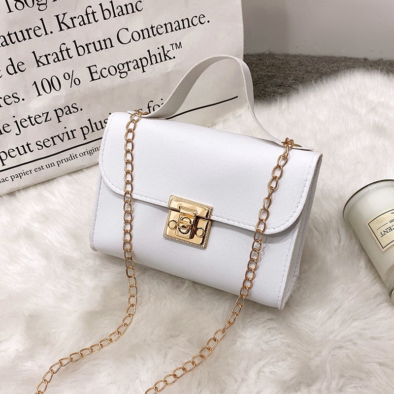 2023 New Ladies Small Square Bag Fashion Simple Shoulder Messenger Bag Chain Bag Female Source Manufacturers Straight Hair Generation - Image 1