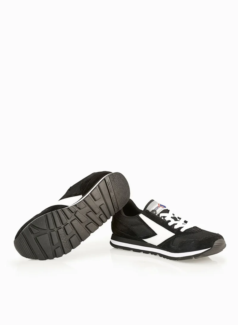 Brooks Chariot Sneakers