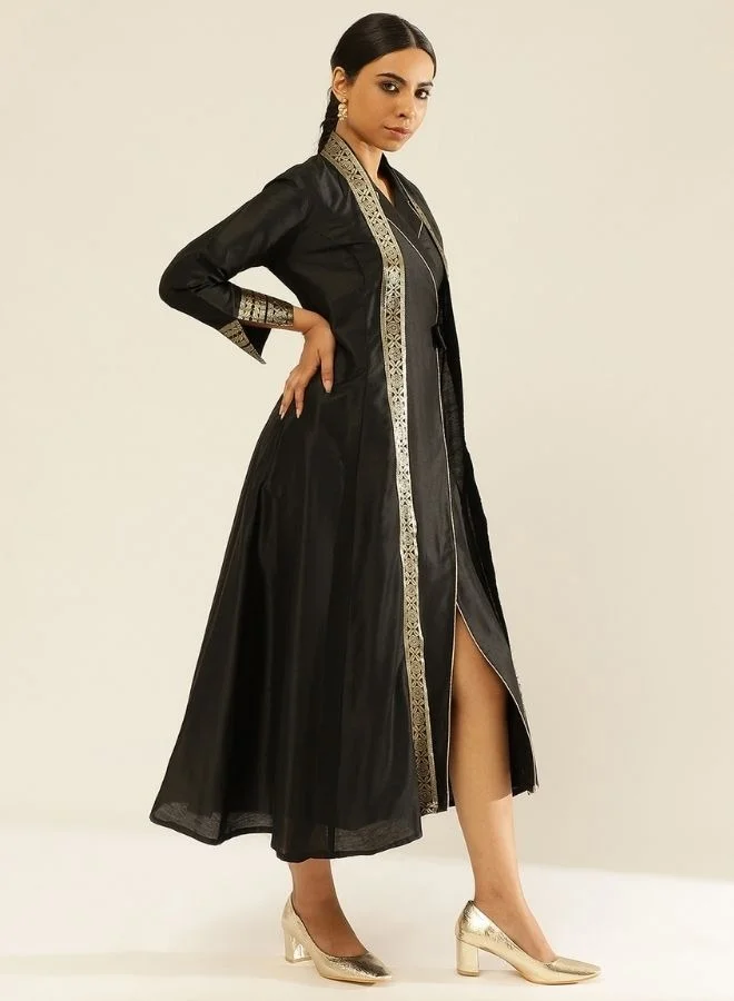 Abhishti Banarasi jacket with zari border-Metallic Black