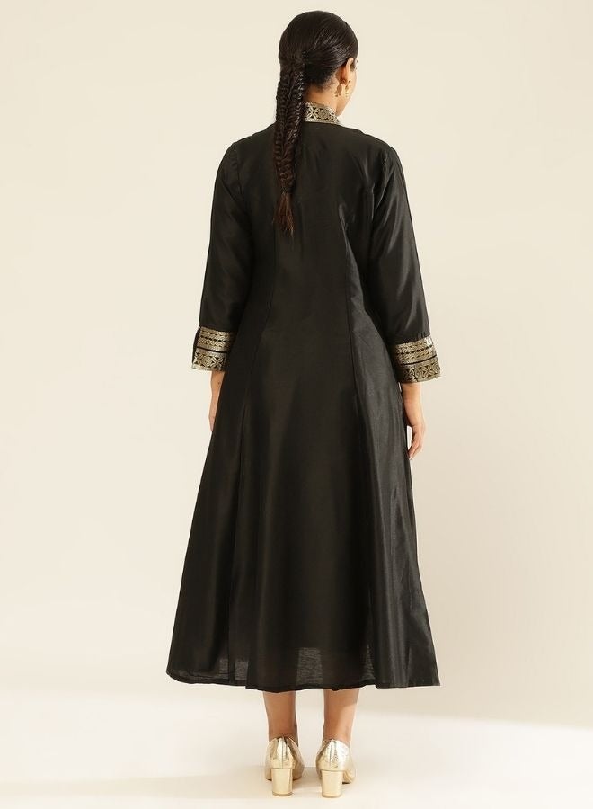 Abhishti Banarasi jacket with zari border-Metallic Black  - Image 4