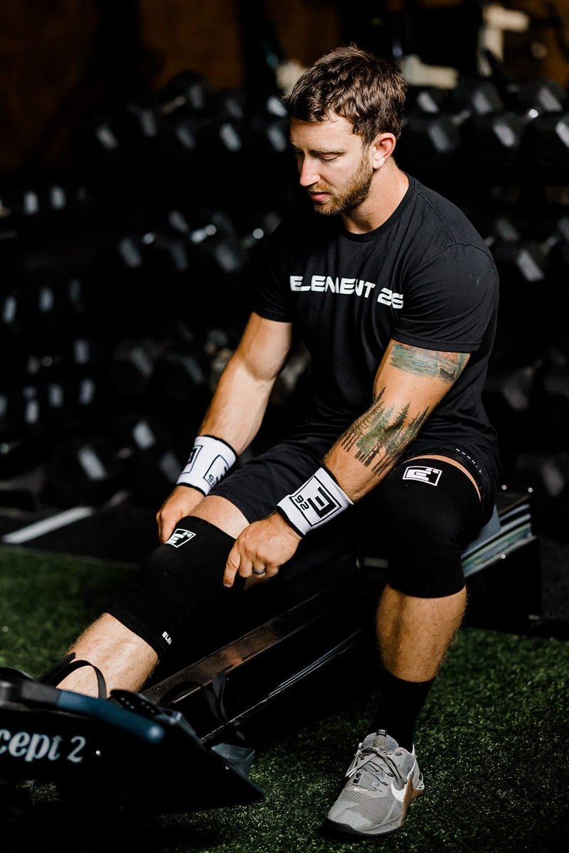 Element 26 Agility Knee Compression Sleeve - 1 Pair (3mm) Compression Knee Sleeve - Knee Support for Working Out - Running & Weight Lifting Knee Sleeves | For Men & Women (Large, Black) - Image 3