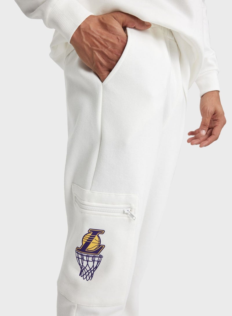 DeFacto Man Licensed Los Angeles Lakers (Nbalal1000) Standart Fit Jogger  - Image 2