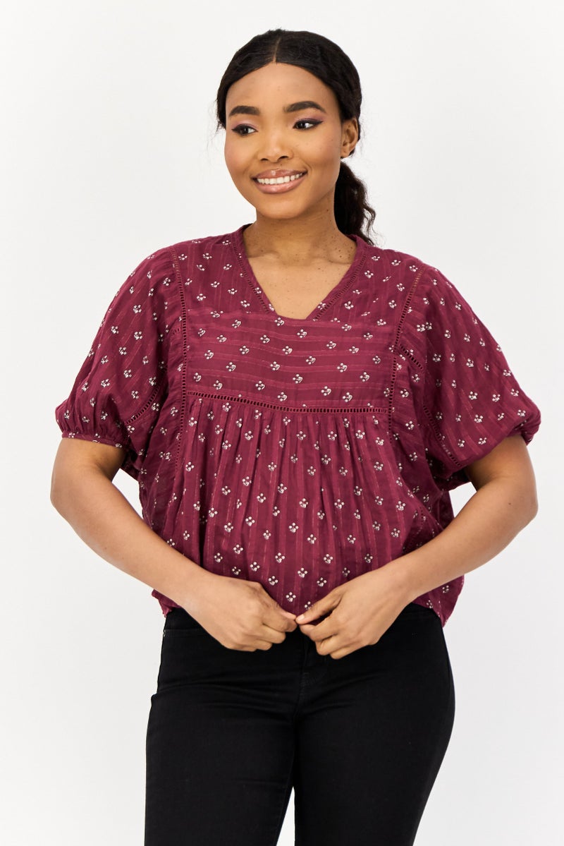 ONLY Women V Neck Short Sleeve Allover Print Blouse, Maroon - Image 1