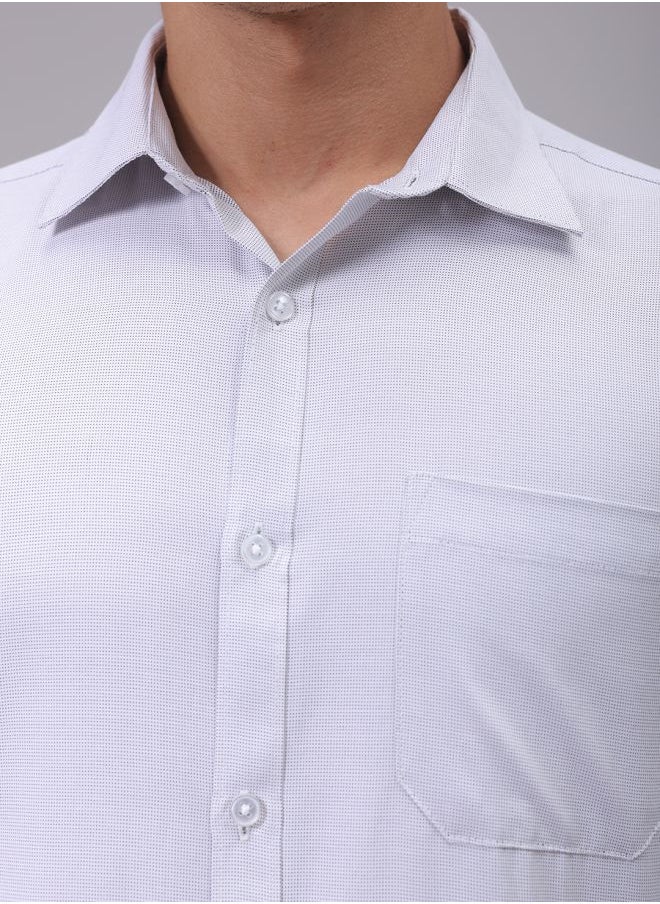 The Indian Garage Co Men Slim Fit Checkered Full Sleeves Cutaway Collar Formal Shirt  - Image 5