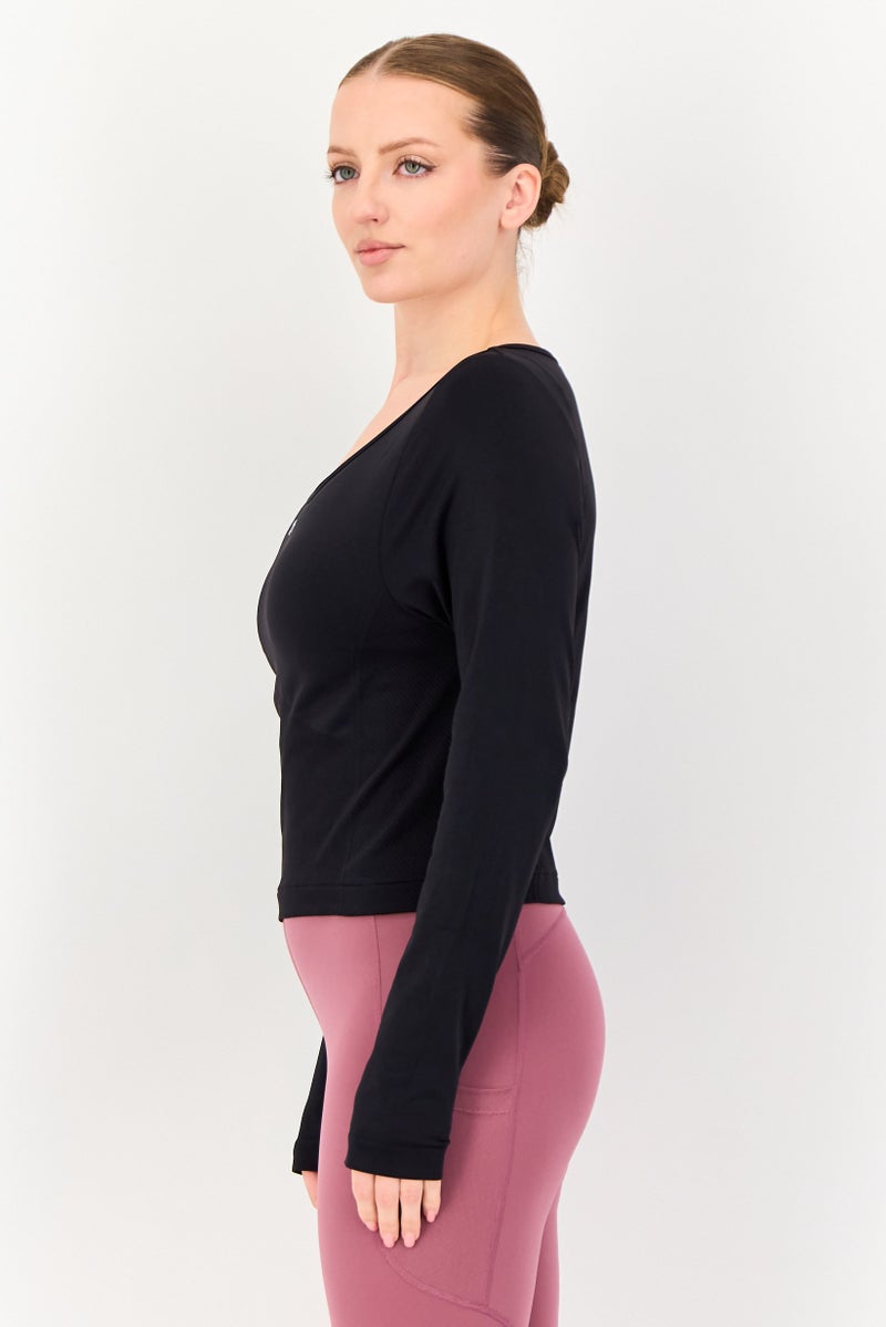 UNDER ARMOUR Women Fitted Fit Long Sleeve Training T-Shirt, Black - Image 2