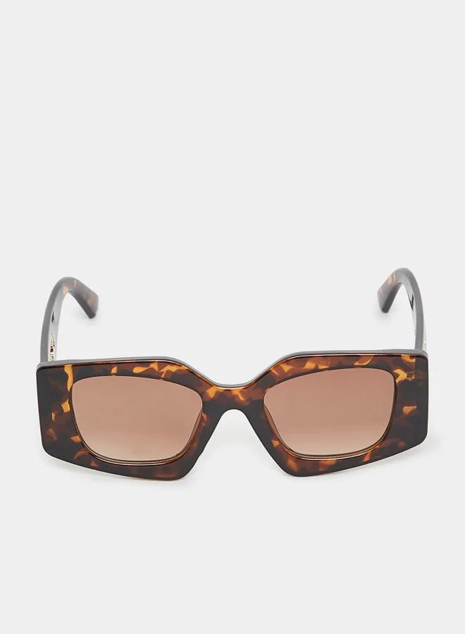 Styli Tortoise Metallic Accent Detail Sunglasses