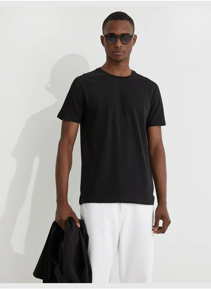 KOTON Slim Fit Basic T-Shirt