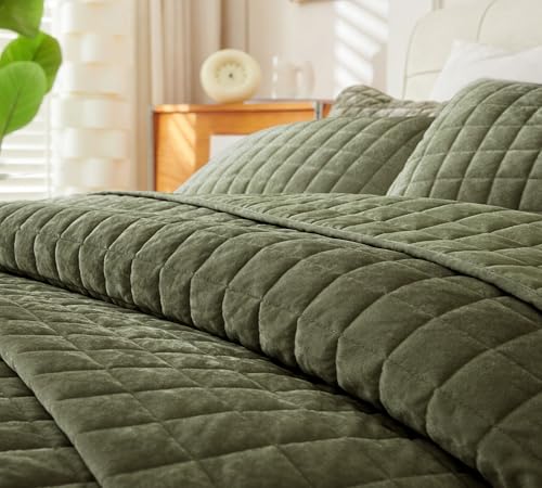 LR Rocaloca Luxurious Velvet Quilt King Size Set 98" x106" Ultra Soft Bedding Set Quilted Bedspread Coverlet with 2 Matching Pillow Shams for All Seasons,Army Green - Image 2
