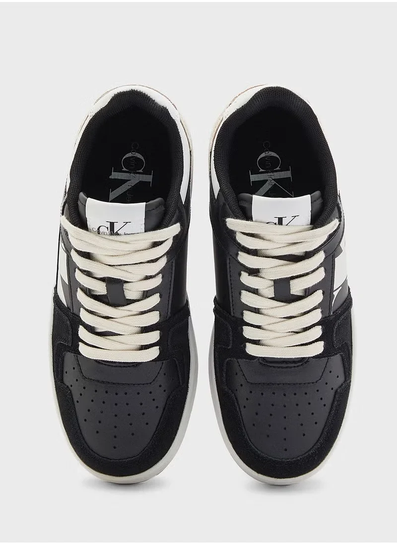 CALVIN KLEIN Lace Up Low Top Sneakers
