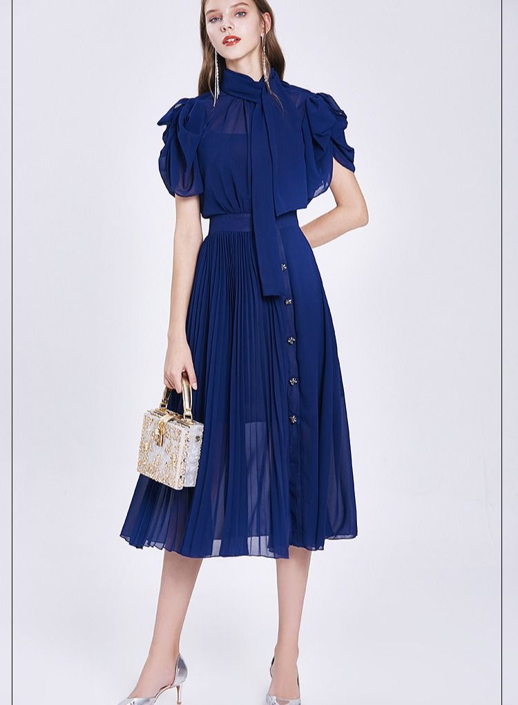 Palace style long skirt - Image 1
