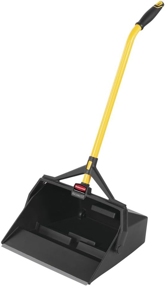 Rubbermaid Rubbermaid Commercial Products Maximizer WetDry Debris Dustpan with Hanger Bracket Black OutdoorIndoor For Wet and Dry Floor Cleaning Compatible with And BroomSqueegee  - Image 1