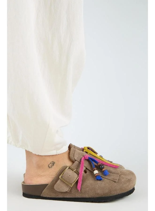 Poelman Women's Genuine Leather Tassel Beaded Detailed Sabo Vizon Slipper.