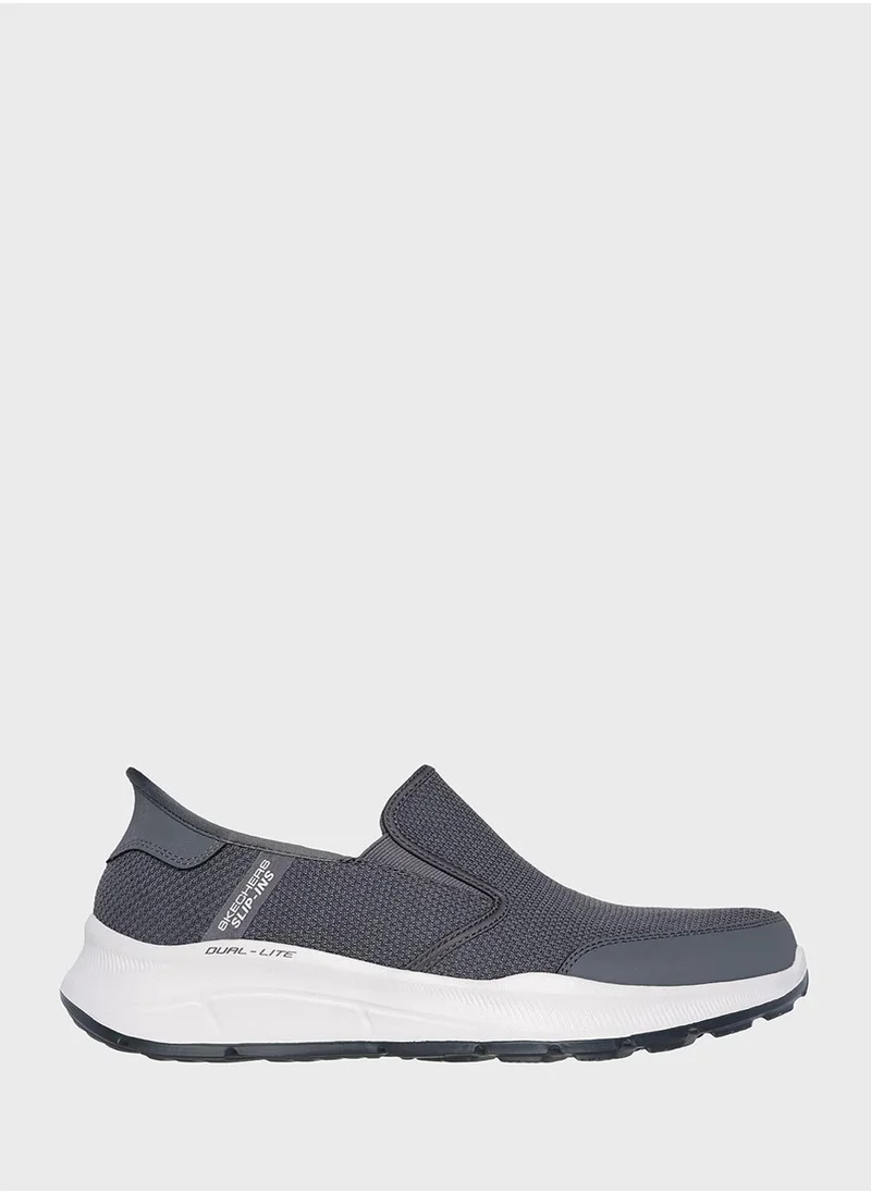 SKECHERS EQUALIZER 5.0