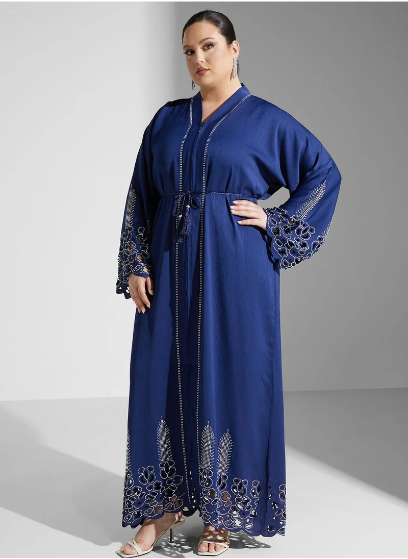 Khizana Plus size shimmer detail abaya with sheila