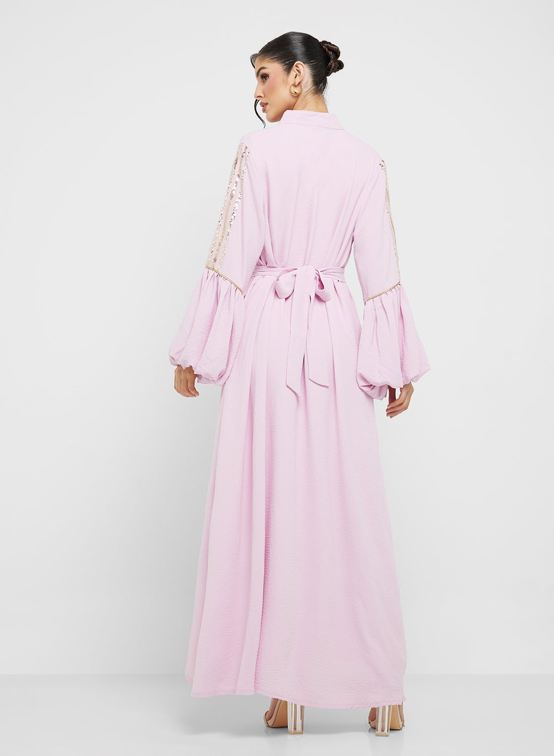 Embelished Trim Open Abaya With Inner - https://f.nooncdn.com/p/pzsku/Z7C336562CD43F9A24769Z/45/_/1742369724/cb346a2c-f231-46ca-a0ef-dc3d9e9138f3.jpg?width=original
