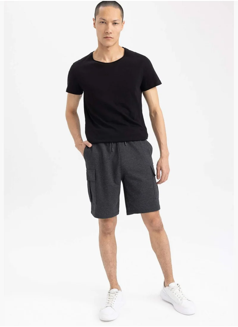 ديفاكتو Regular Fit Bermuda Short With Cargo Pockets