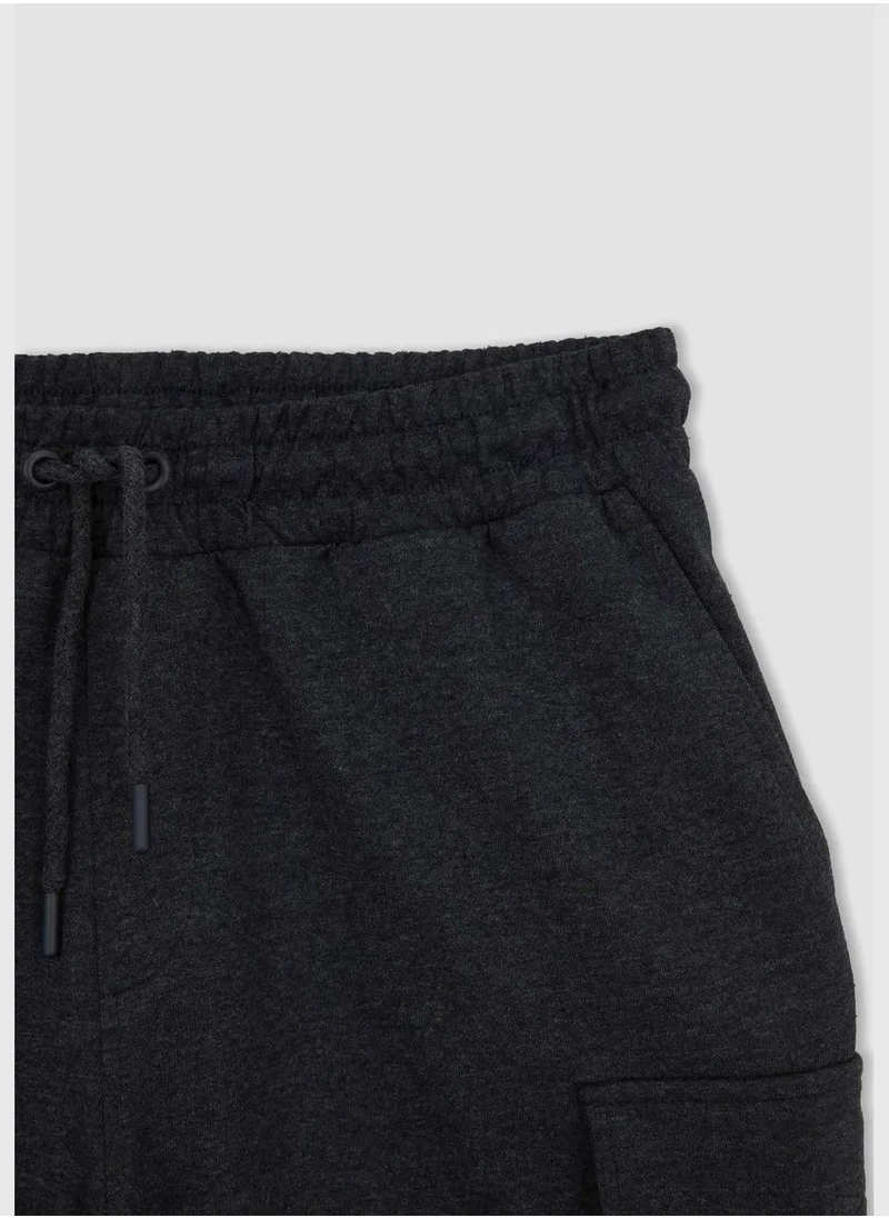 ديفاكتو Regular Fit Bermuda Short With Cargo Pockets