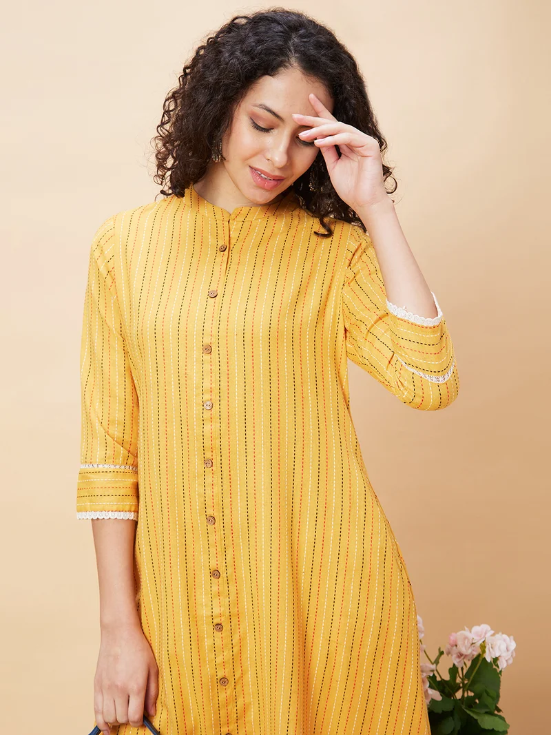 Women Striped Mandarin Collar Pure Cotton Kurta