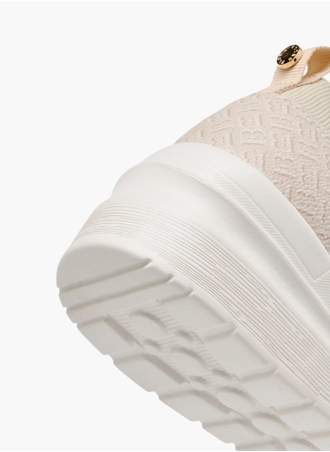 Flora Bella By Shoexpress Women's Textured Slip-On Sneakers with Pull Tab Detail  - Image 5