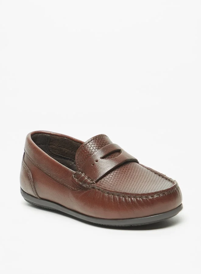 سيد دوتشيني Boys Textured SlipOn Mocassins with Cushioning
