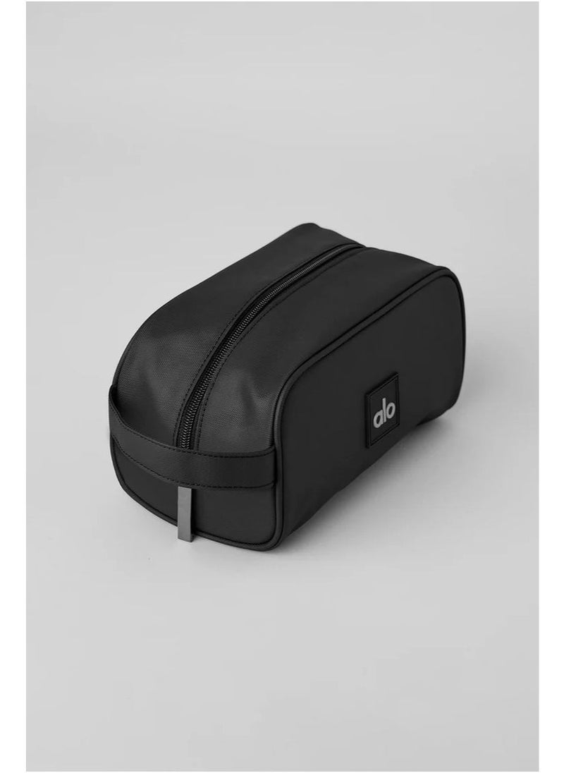 Alo Yoga All In Dopp Kit Toiletry bag - Image 2