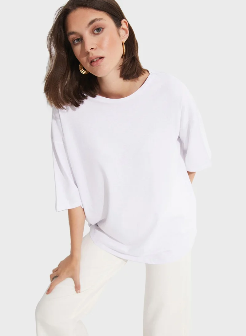 جون Crew Neck Loose Cut T-Shirt