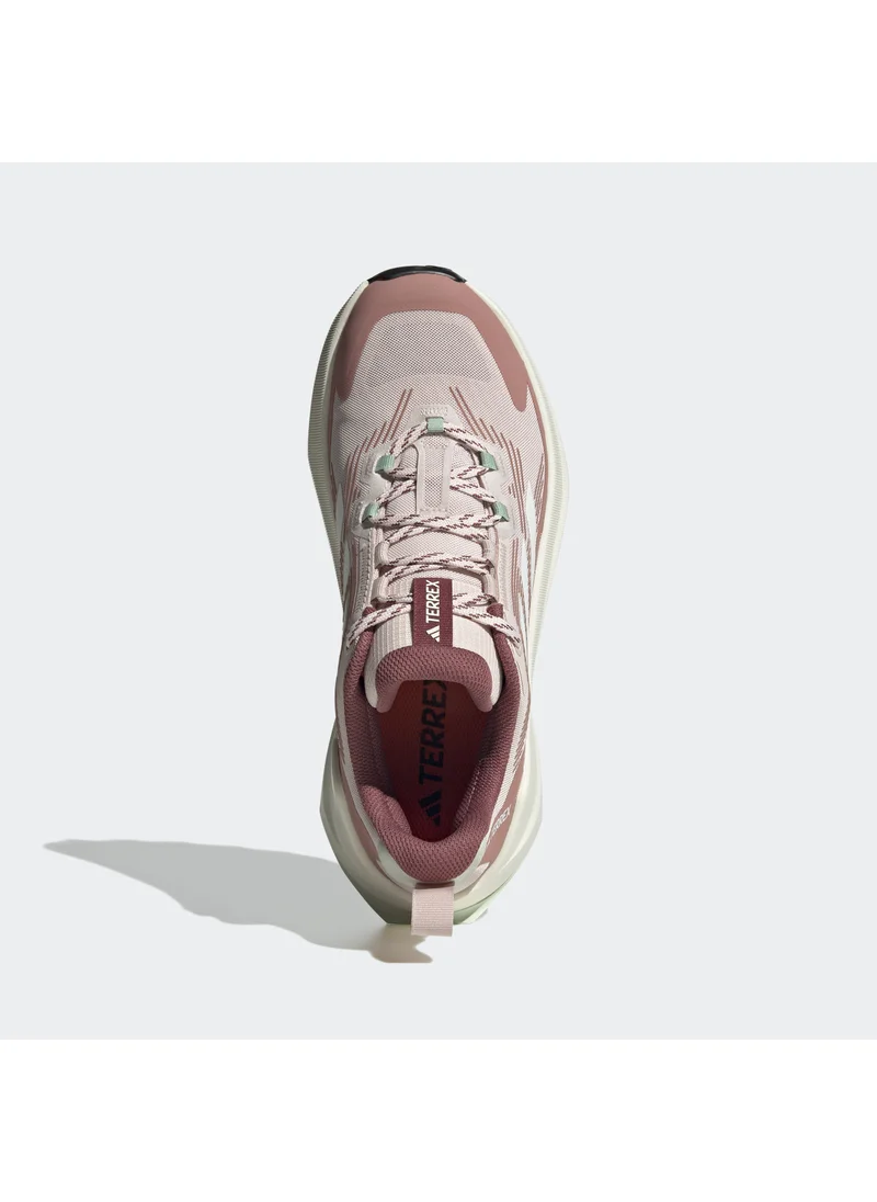 adidas تيريـكس تريل ميكر 2