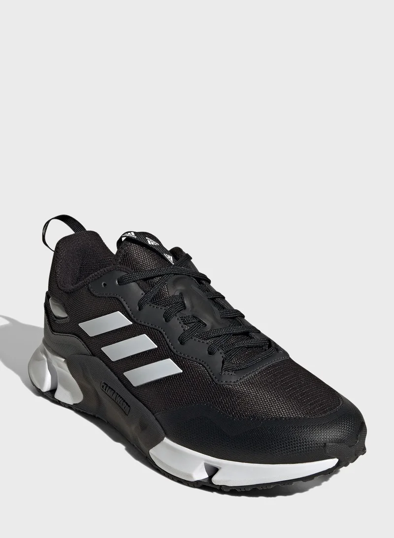 adidas حذاء رياضي