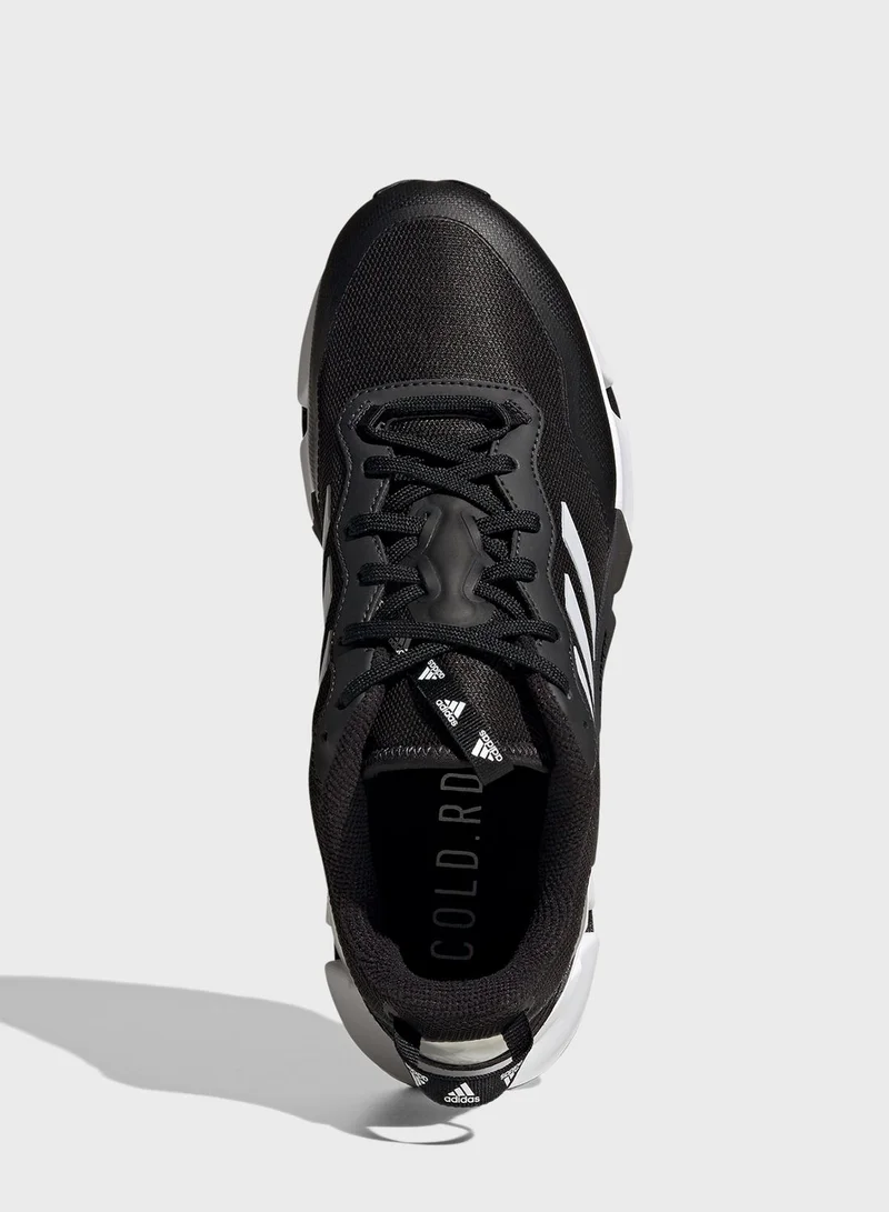 adidas حذاء رياضي