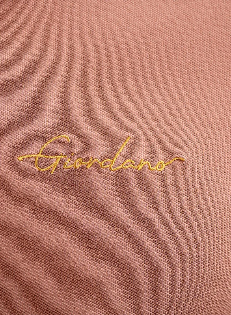 GIORDANO Men's Classic Slim Fit Polo with Signature Embroidery