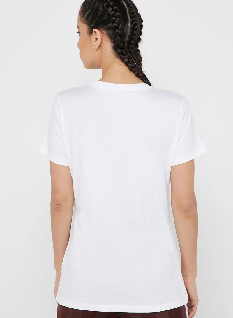 Nike Essential Futura Icon T-Shirt