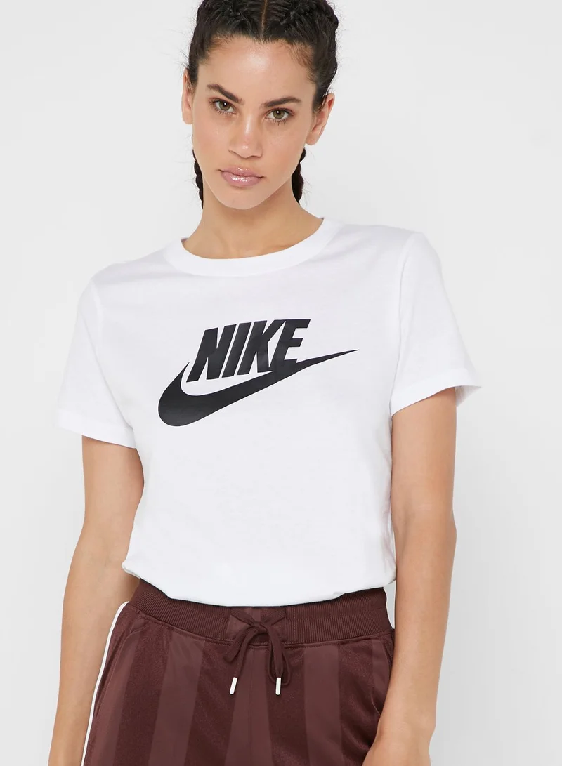 Nike Essential Futura Icon T-Shirt