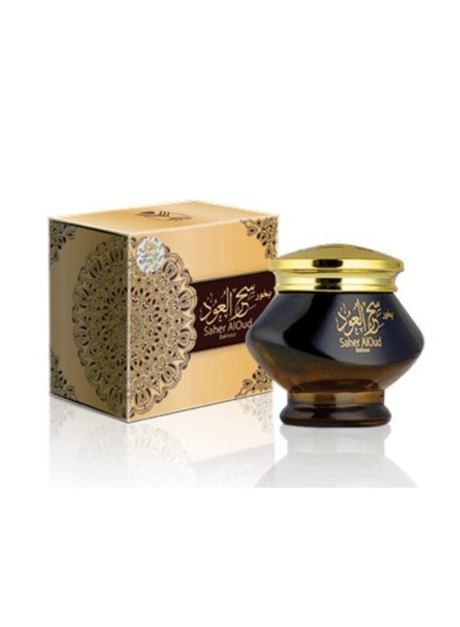 بخور سحر العود SAHAR AL OUD بخور فاخر عربي 40 جم خشب طبيعي أعواد عود فاخرة بخور شرقي ملكي بالزعفران وخشب الصندل رائحة دخانية فخمة للمجالس والبيت والمكتب ثبات طويل من الماس للعطور