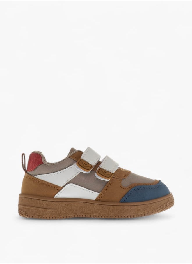 LBL by Shoexpress Girls Panelled Sneakers with Hook and Loop Closure  - Image 3