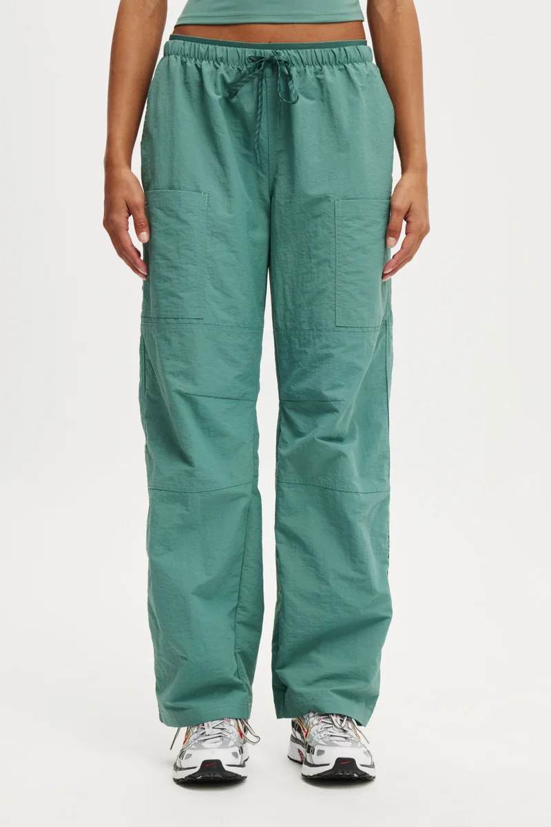 بودي بنطلون بنقوش برميلية