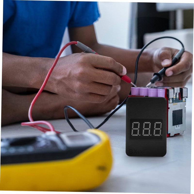 Digital Battery Capacity Tester For Li Ion Batteries With LED Display Low Voltage Alarm Black 4 20X3 00X1 40CM - Image 4