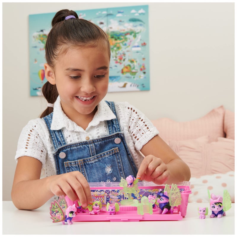 Hatchimals CollEGGtibles, Rainbow-cation Wolf Family Carton with Surprise Playset, 10 Characters, 2 Accessories, Kids Toys for Girls - Image 3