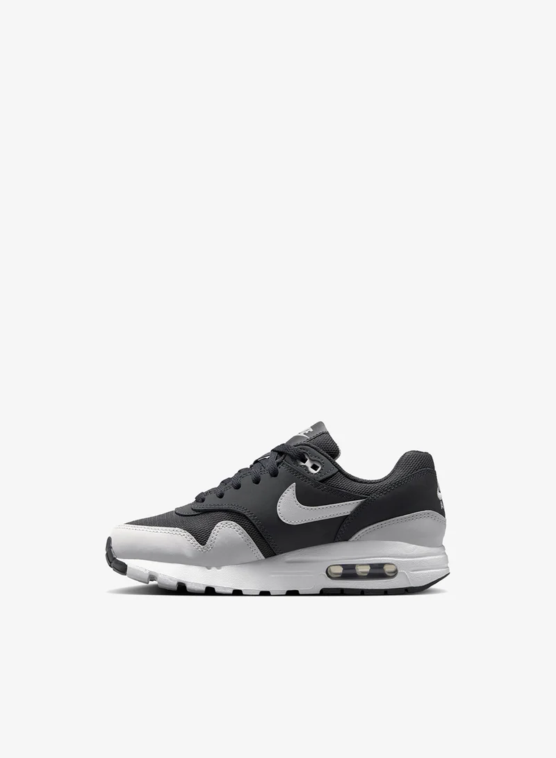 نايكي إير ماكس 1 للشباب