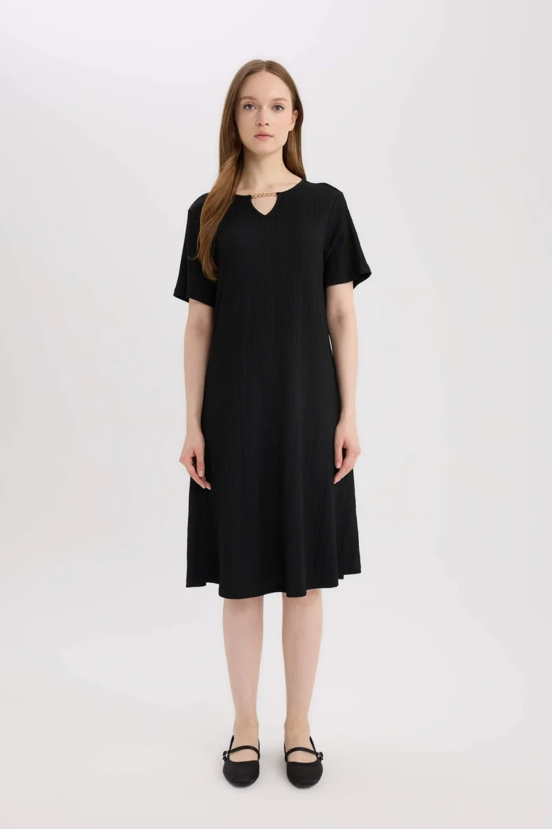 DeFacto Regular Fit Open Neck Basic Crepe Midi Dress