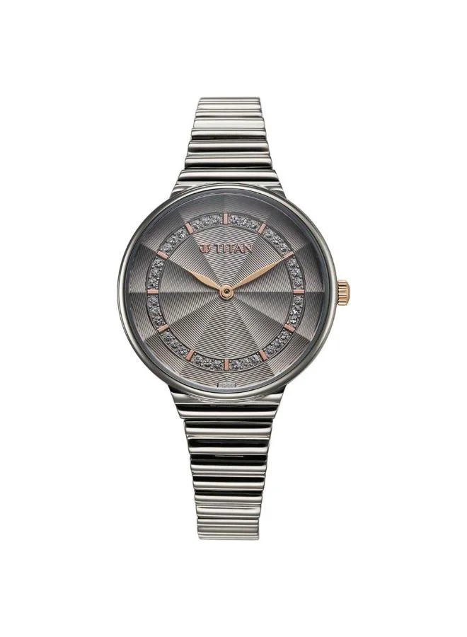 تيتان Women Analog Display Watch With Grey Stainless Steel Strap - 95245KM02