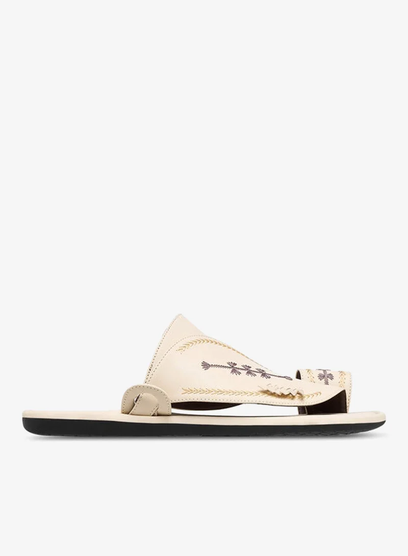 الواحة صنادل عربية مطرزة سهلة الارتداء