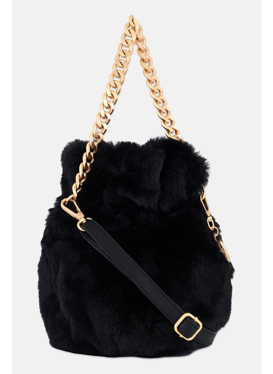 Jessica Simpson - Women Fax Fur Cross Body Bag 24 H x 26 L x 8,5 W cm, Black - Image 1
