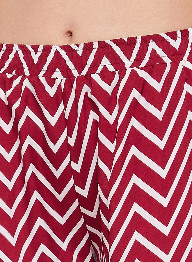 Clovia Clovia Chevron Print Top & Pyjama Set in Red - Crepe