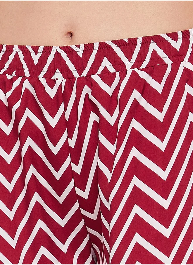 Clovia Clovia Chevron Print Top & Pyjama Set in Red - Crepe